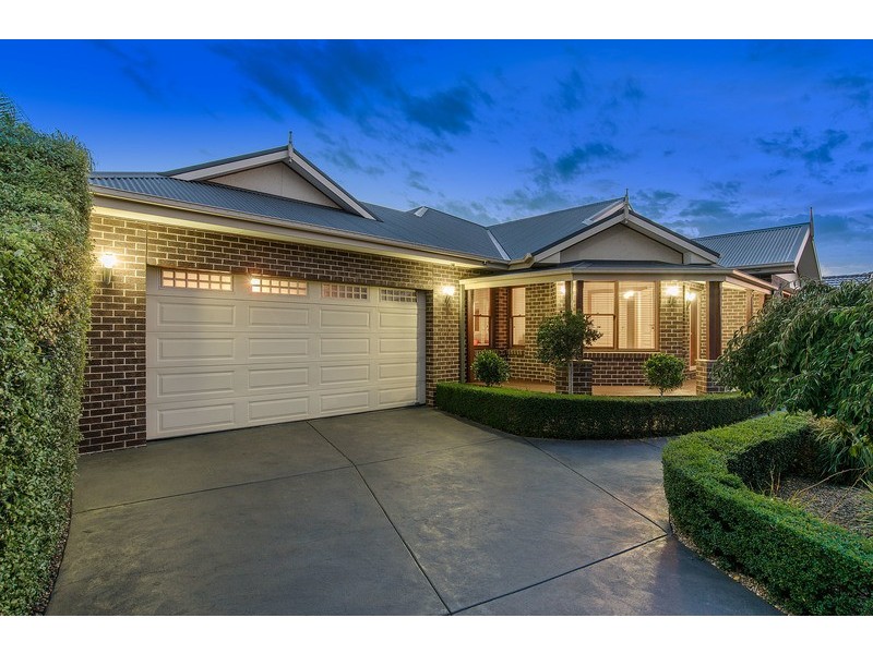 60 Larbert Road, Mooroolbark VIC 3138