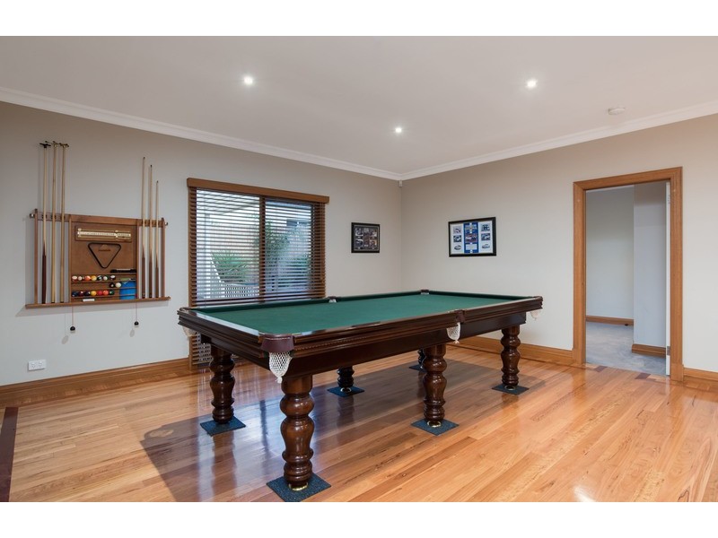 60 Larbert Road, Mooroolbark VIC 3138