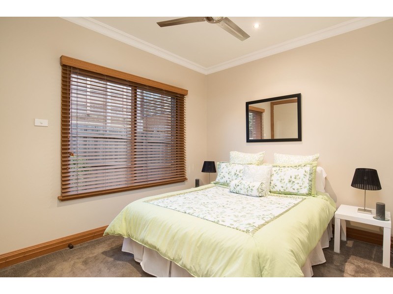 60 Larbert Road, Mooroolbark VIC 3138