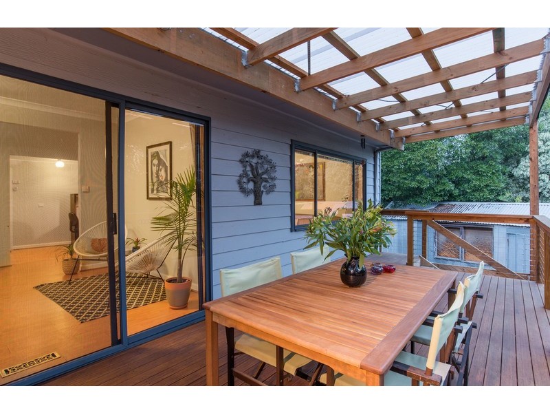 1 Stirling Road, Croydon VIC 3136