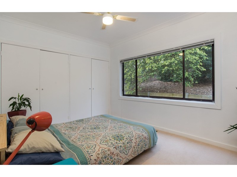 1 Stirling Road, Croydon VIC 3136