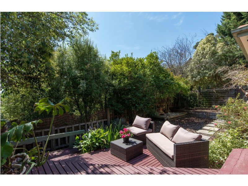 2 Elana Court, Croydon North VIC 3136