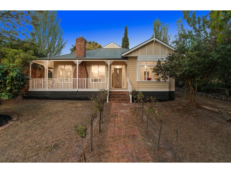 126 Pembroke Road, Mooroolbark VIC 3138