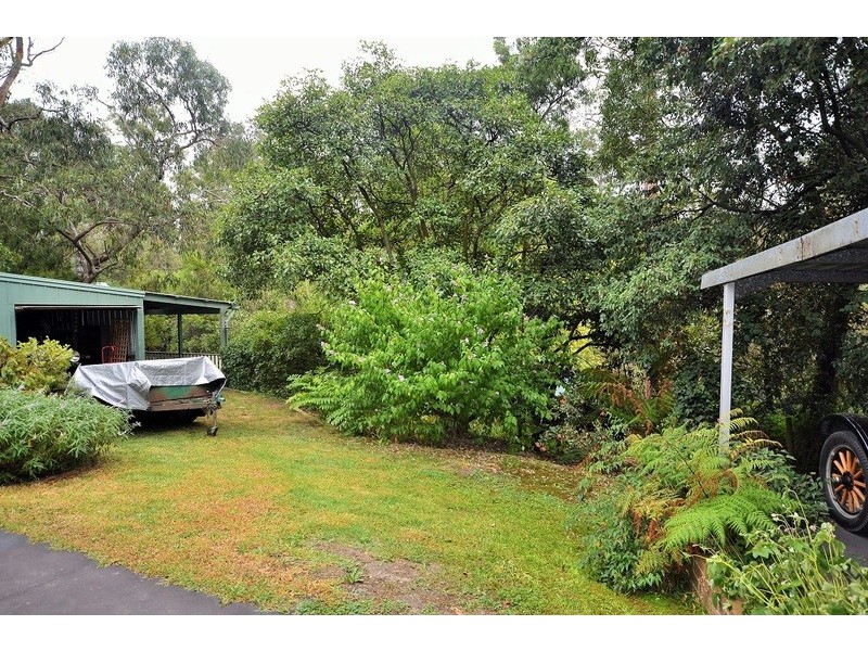 65 Belvedere Drive, Montrose VIC 3765