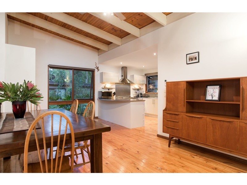 106 Commercial Road, Mount Evelyn VIC 3796