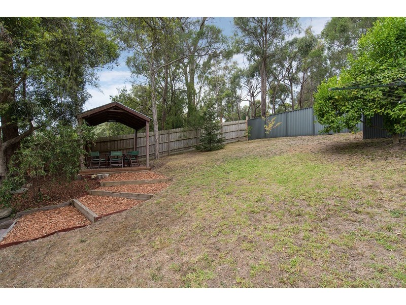 106 Commercial Road, Mount Evelyn VIC 3796