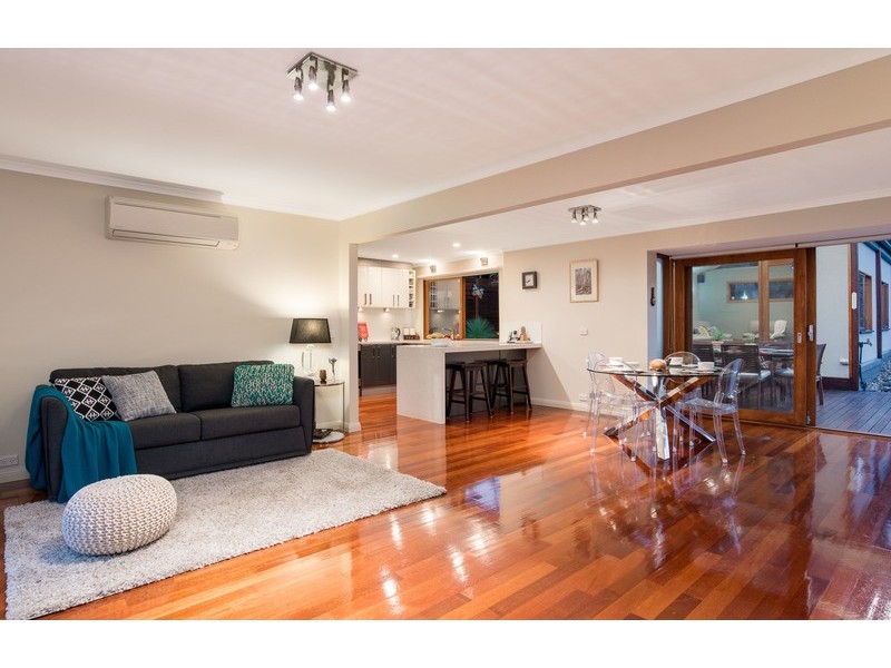 6 Donne Court, Mooroolbark VIC 3138