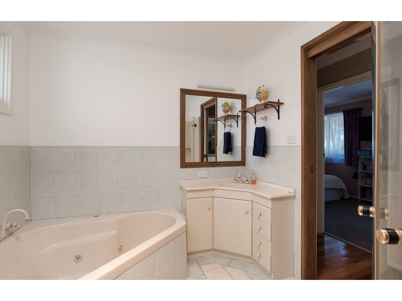 22 Heath Avenue, Mount Evelyn VIC 3796