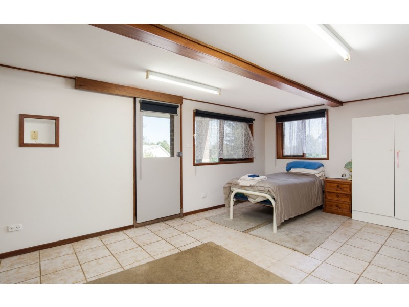 59 Country Club Drive, Chirnside Park VIC 3116