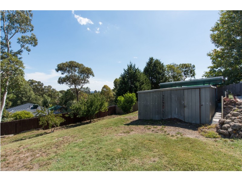 59 Country Club Drive, Chirnside Park VIC 3116
