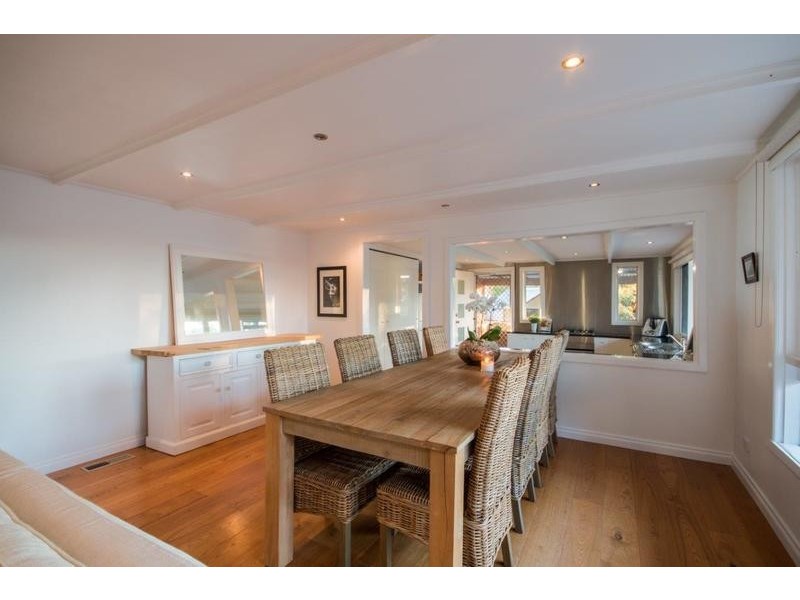 30 Highland Crescent, Mooroolbark VIC 3138