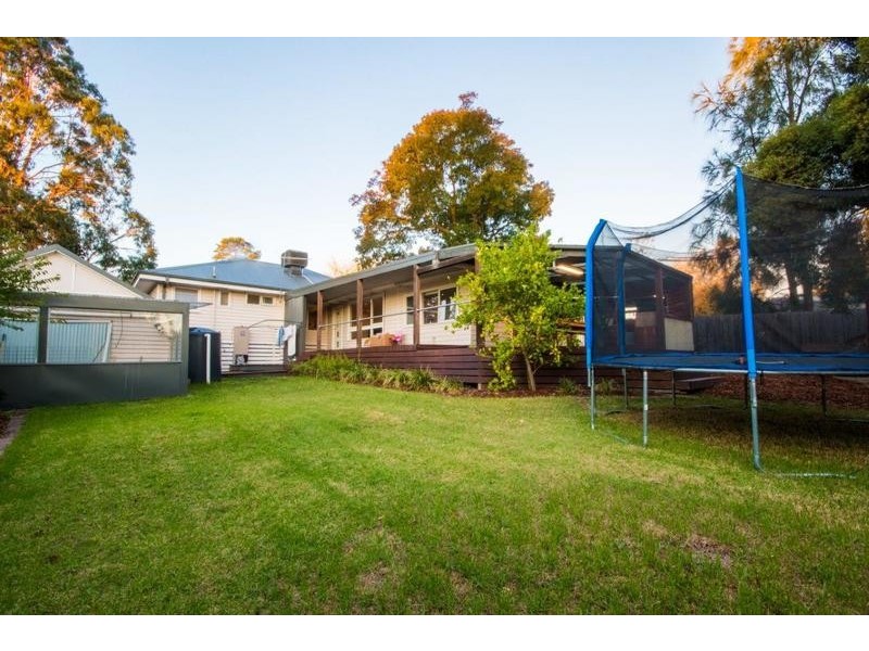 30 Highland Crescent, Mooroolbark VIC 3138