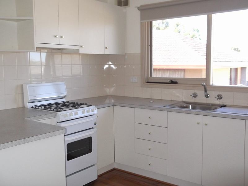 4/10-12 Surrey Road West, Croydon VIC 3136