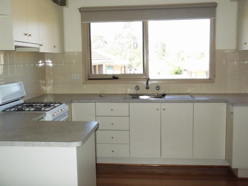 4/10-12 Surrey Road West, Croydon VIC 3136