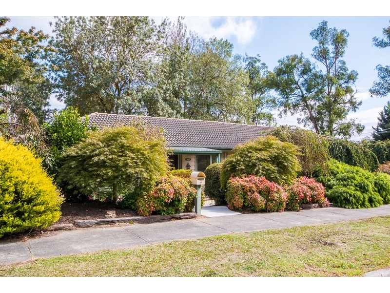 34 Tainton Street, Wandin North VIC 3139