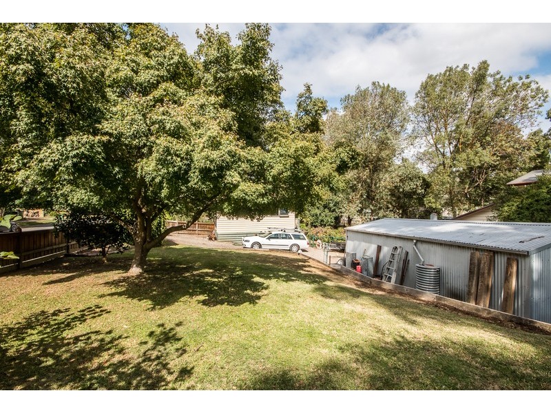 34 Tainton Street, Wandin North VIC 3139