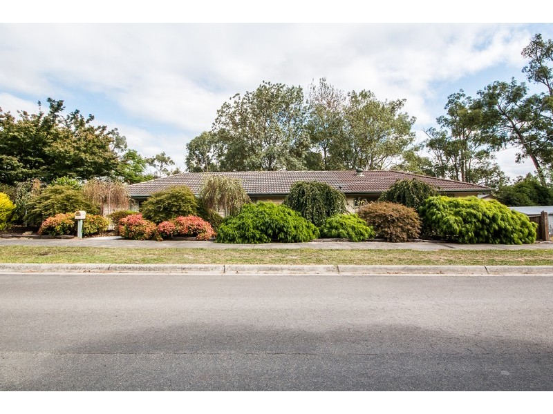 34 Tainton Street, Wandin North VIC 3139