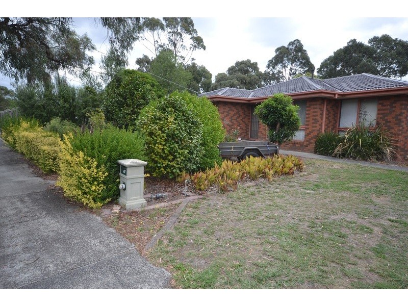 12 Belinda Close, Kilsyth VIC 3137