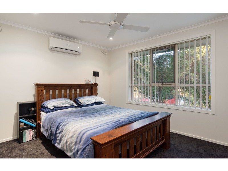 7 Bristol Court, Kilsyth VIC 3137