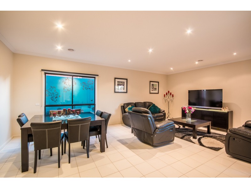 4 Arnot Court, Croydon VIC 3136