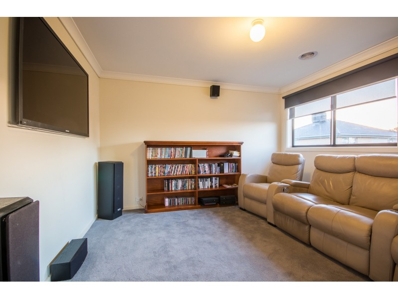 4 Arnot Court, Croydon VIC 3136