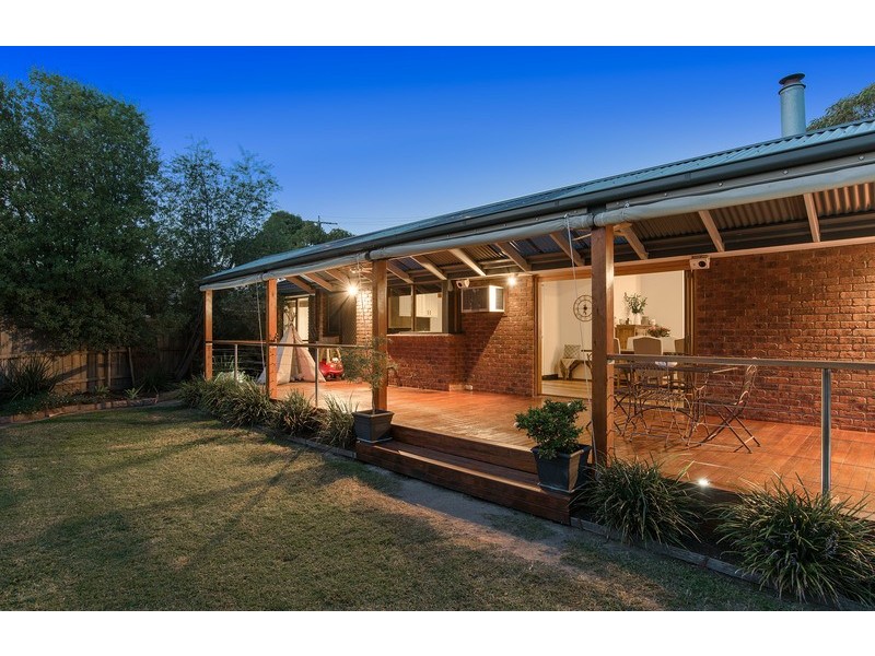 11 Tolhurst Avenue, Boronia VIC 3155