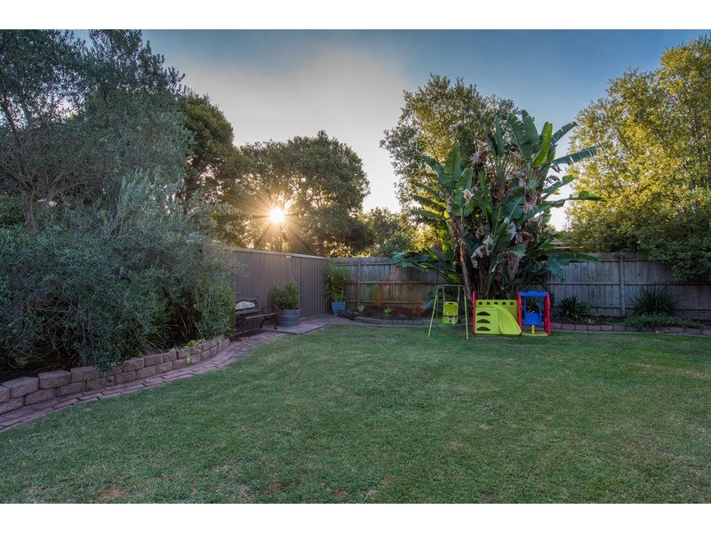 11 Tolhurst Avenue, Boronia VIC 3155