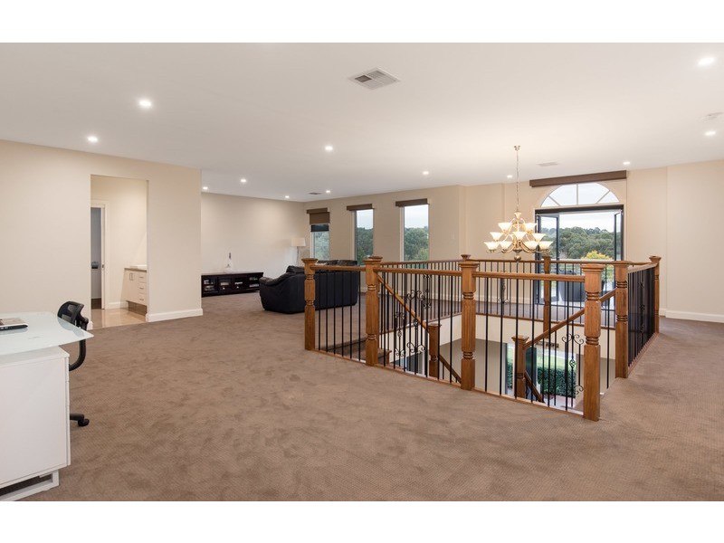 5 Bellbird Drive, Lilydale VIC 3140