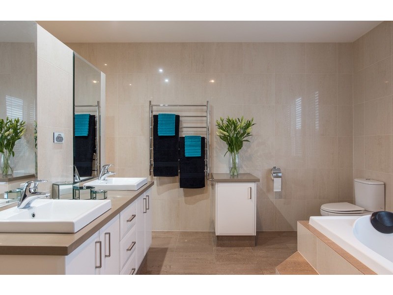 5 Bellbird Drive, Lilydale VIC 3140