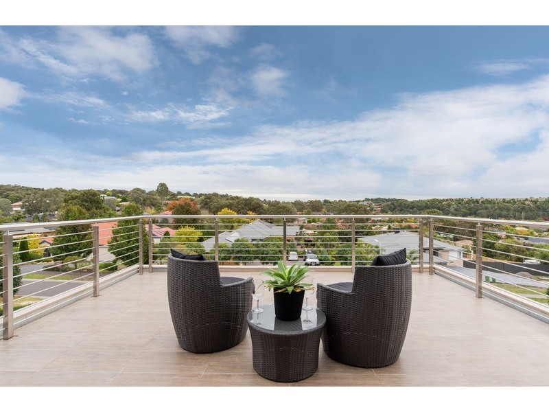 5 Bellbird Drive, Lilydale VIC 3140