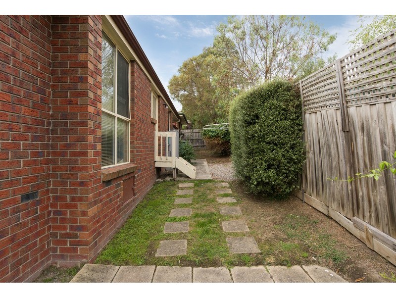 5/18 Russell Avenue, Mooroolbark VIC 3138