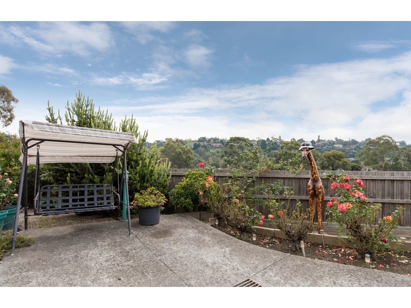 5/18 Russell Avenue, Mooroolbark VIC 3138