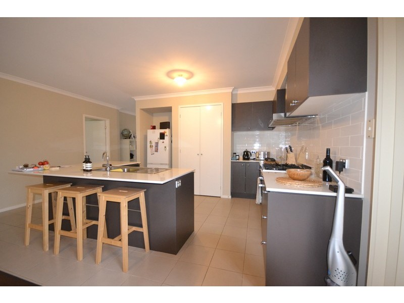 82 Exeter Road, Croydon VIC 3136