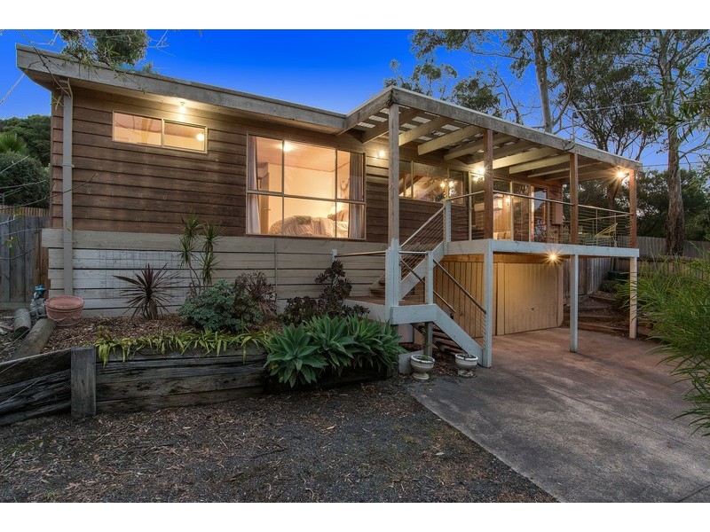 6 Ti-Tree Court, Kilsyth VIC 3137