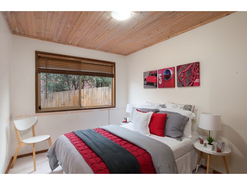 6 Ti-Tree Court, Kilsyth VIC 3137