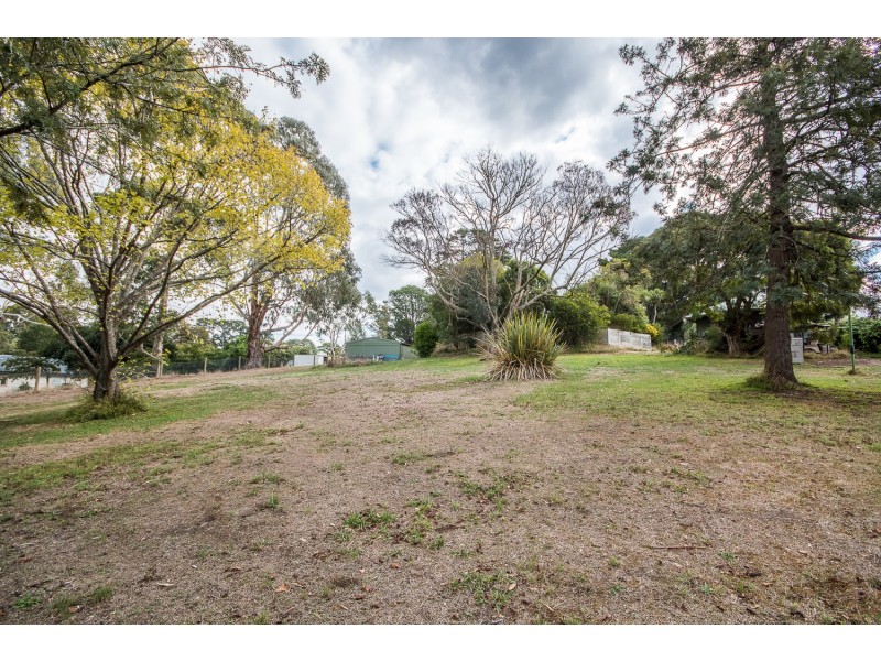 3-5 & 9-11 Edgar Avenue, Wonga Park VIC 3115