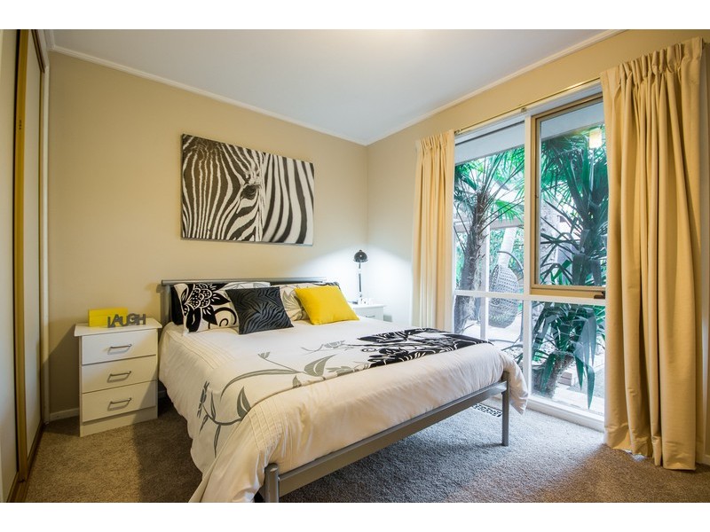 74 Blackburn Road, Mooroolbark VIC 3138