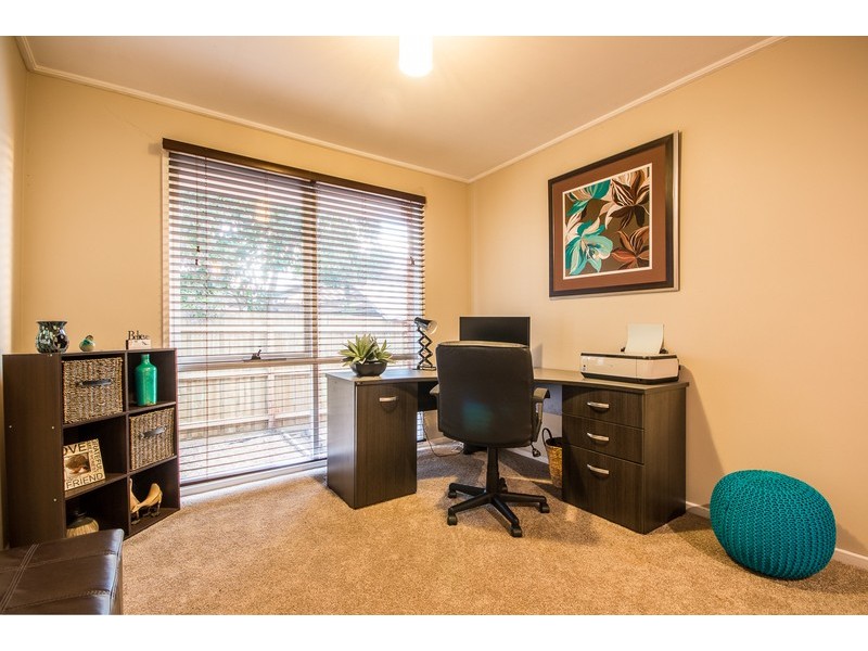 74 Blackburn Road, Mooroolbark VIC 3138