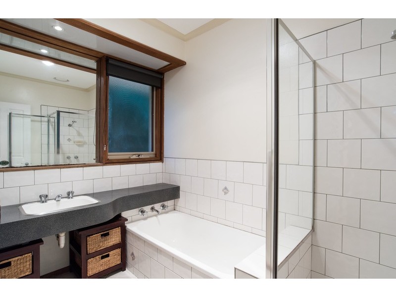 2 Chippendale Court, Chirnside Park VIC 3116