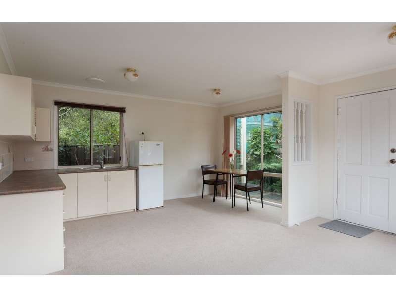 37 Blackburn Road, Mooroolbark VIC 3138