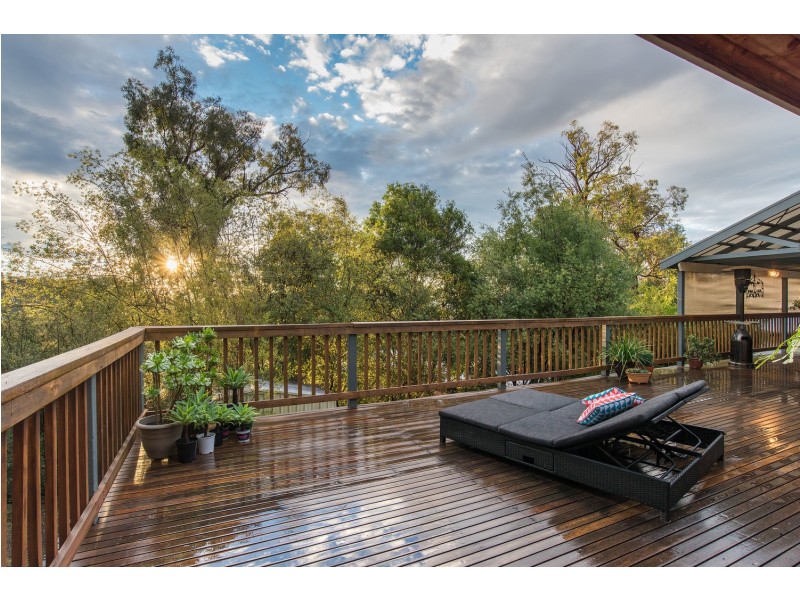 63 Johns Crescent, Mount Evelyn VIC 3796