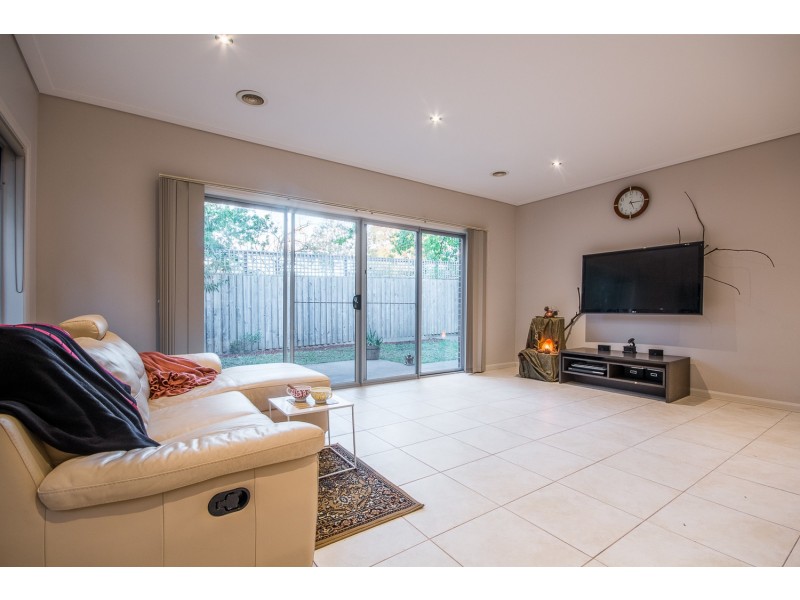 3/134 Hull Road, Croydon VIC 3136