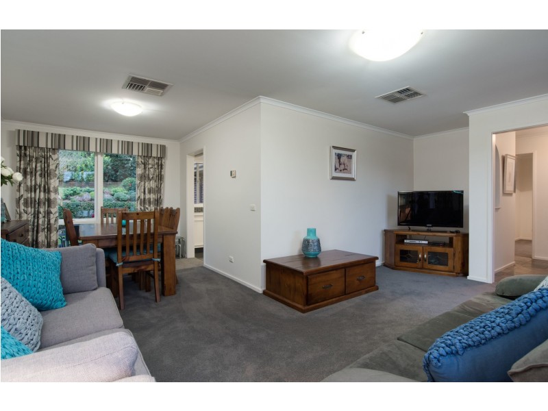 11 Hayride Lane, Chirnside Park VIC 3116