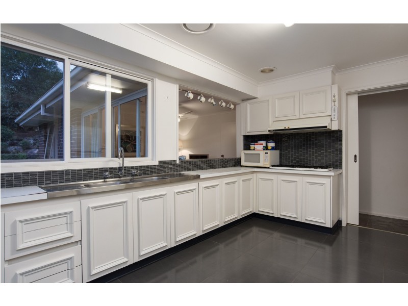 11 Hayride Lane, Chirnside Park VIC 3116