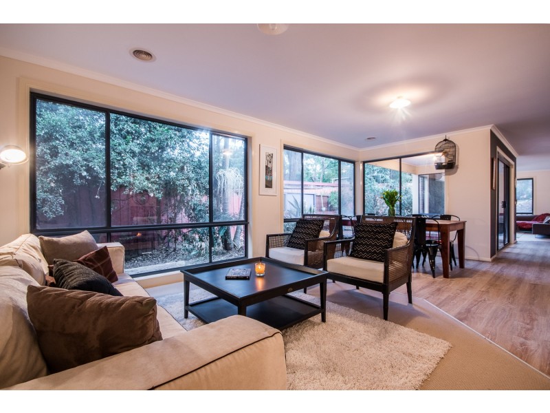 36 Stradbroke Road, Montrose VIC 3765