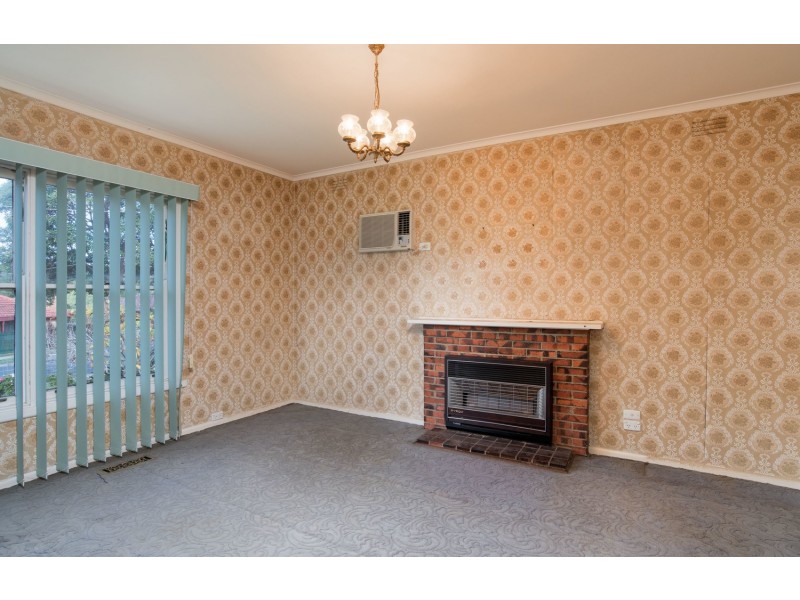 86 Mount View Parade, Croydon VIC 3136