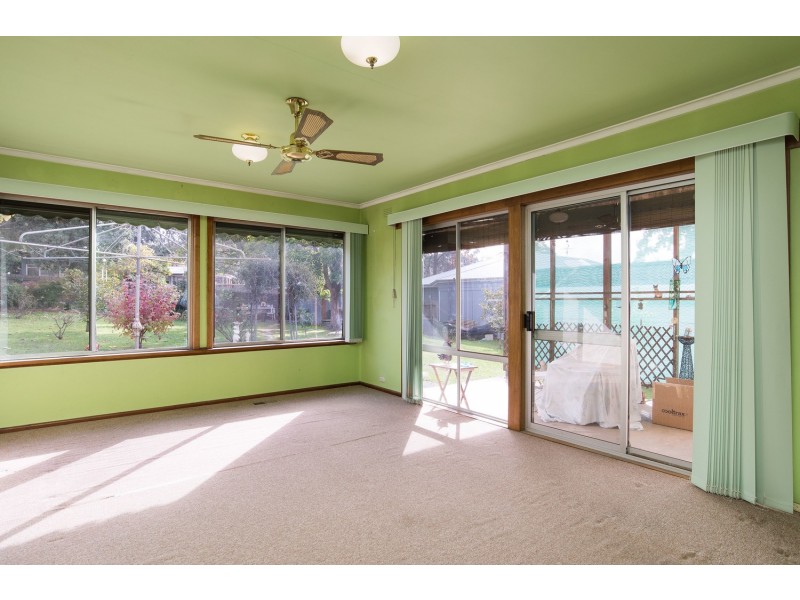 86 Mount View Parade, Croydon VIC 3136