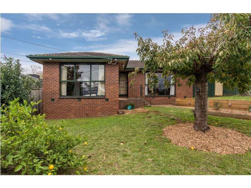 12 Biala Court, Mooroolbark VIC 3138