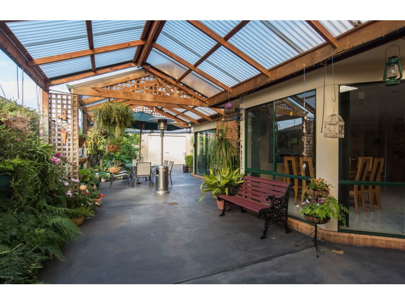 8 Baystone Place, Lilydale VIC 3140