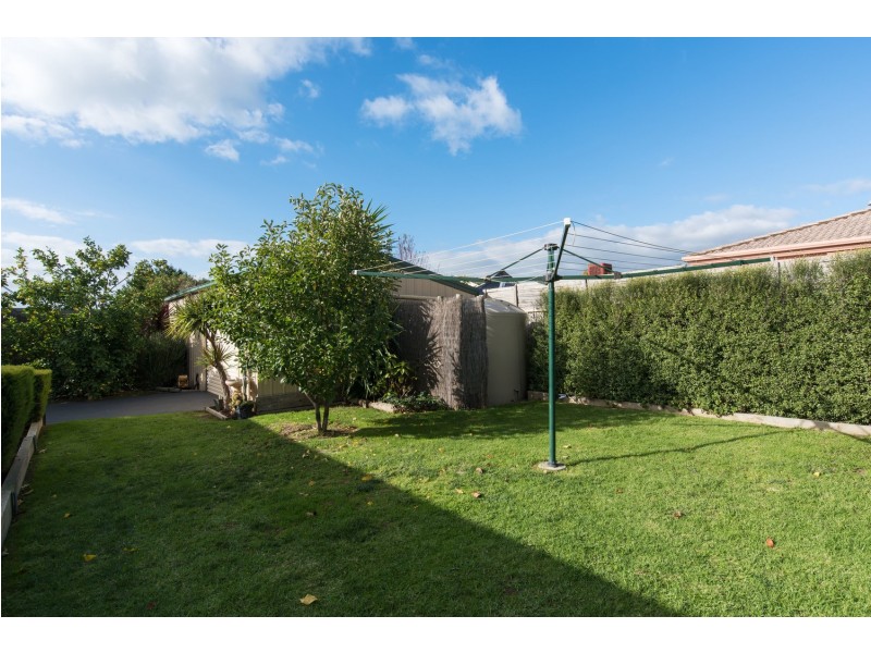 8 Baystone Place, Lilydale VIC 3140